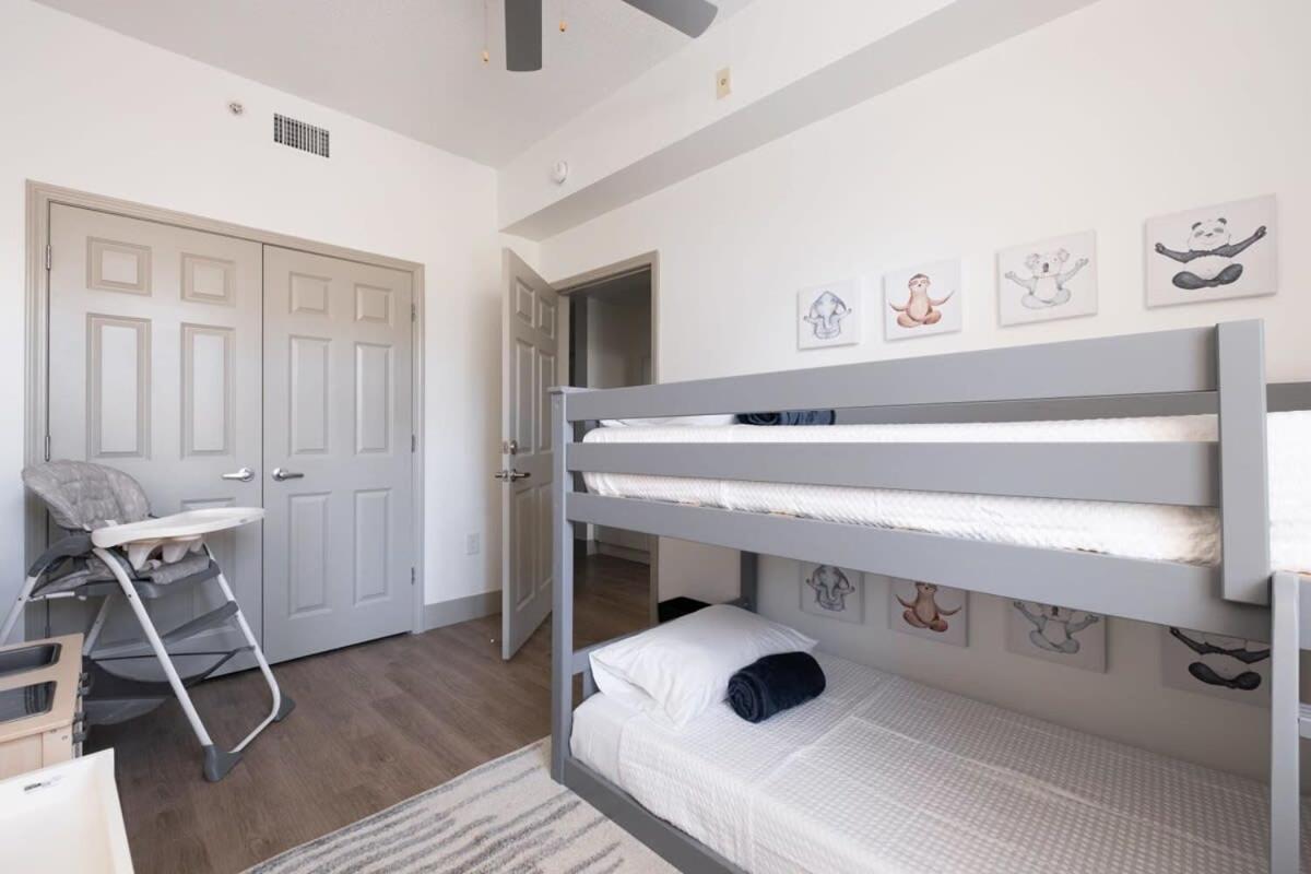 4B 2Ba Luxury Central Apartment With Gym シャーロット エクステリア 写真