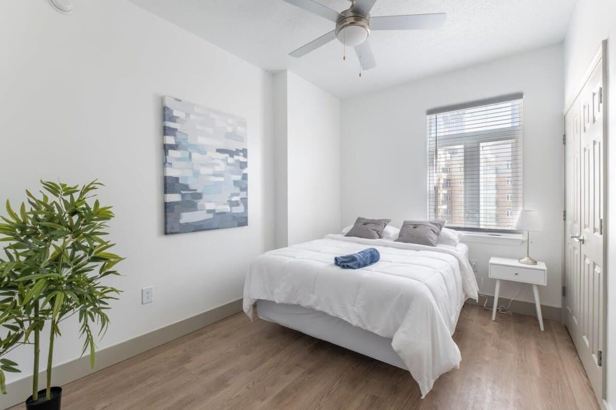 4B 2Ba Luxury Central Apartment With Gym シャーロット エクステリア 写真